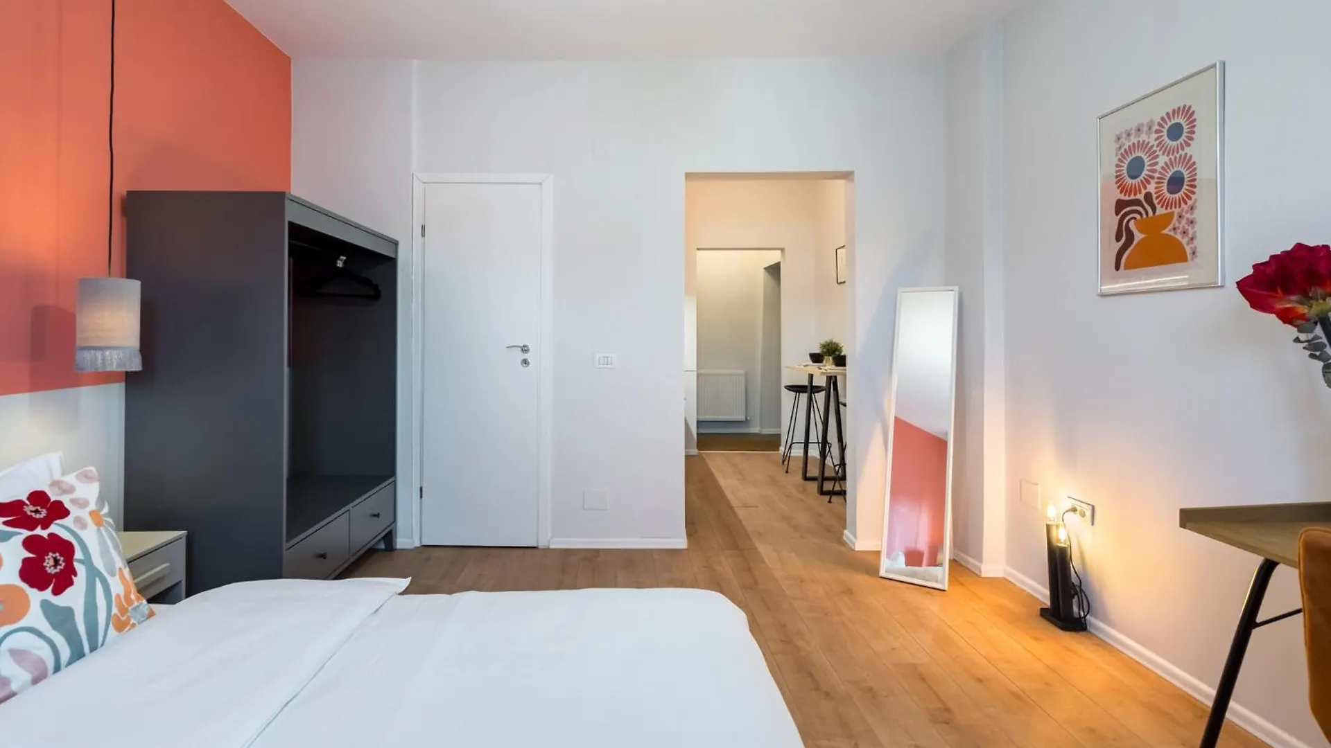 Mandarina Central Studio Bucharest Apartment