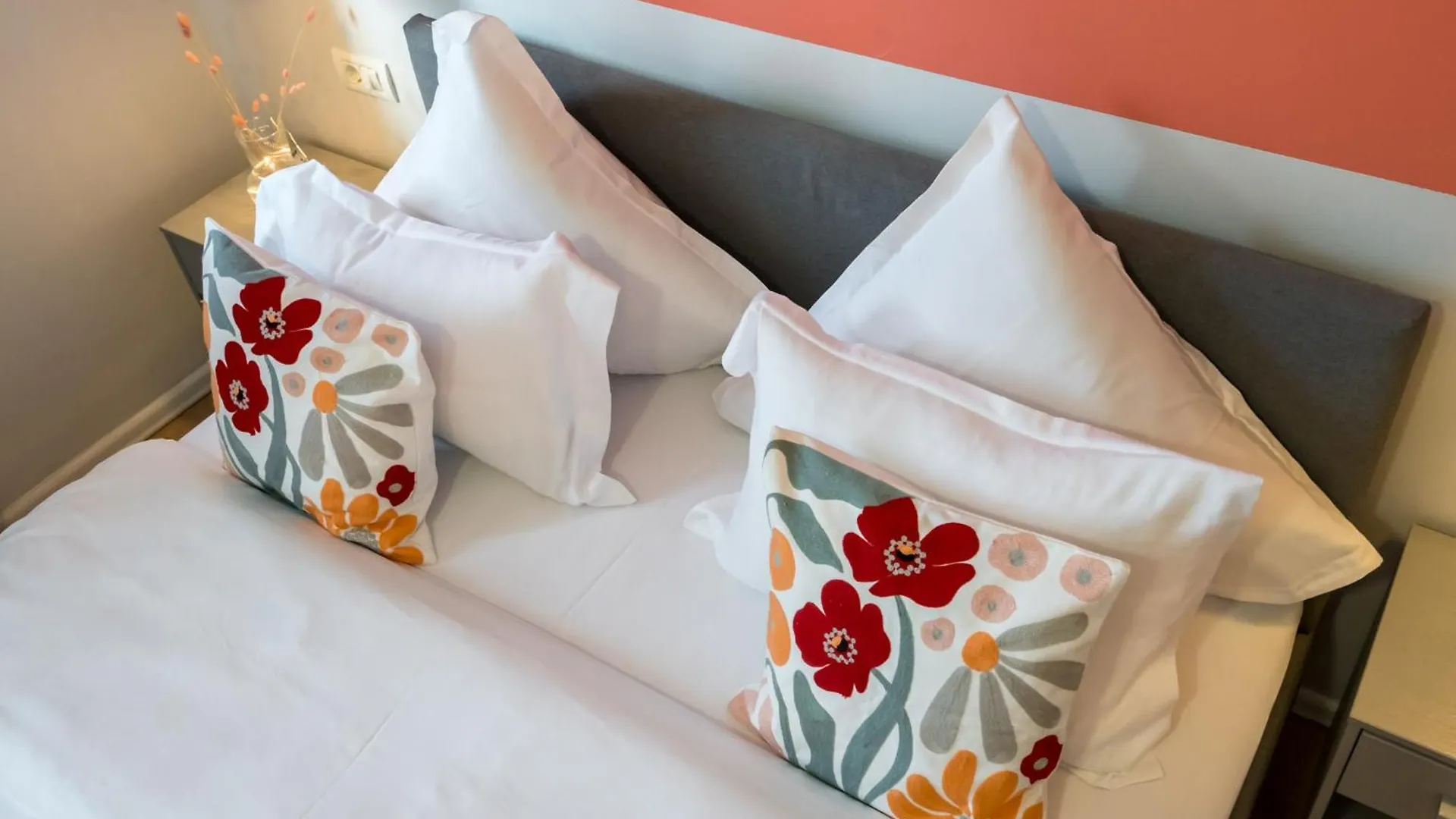 Mandarina Central Studio Bucharest Apartment